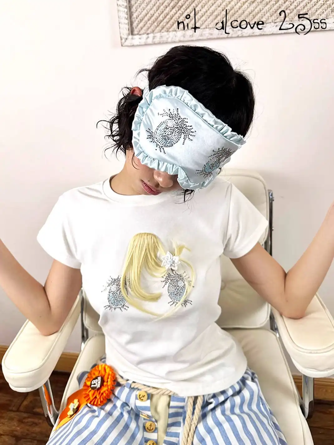 nit alcove | Big Eyes Rhinestone Bangs Wig T-shirt