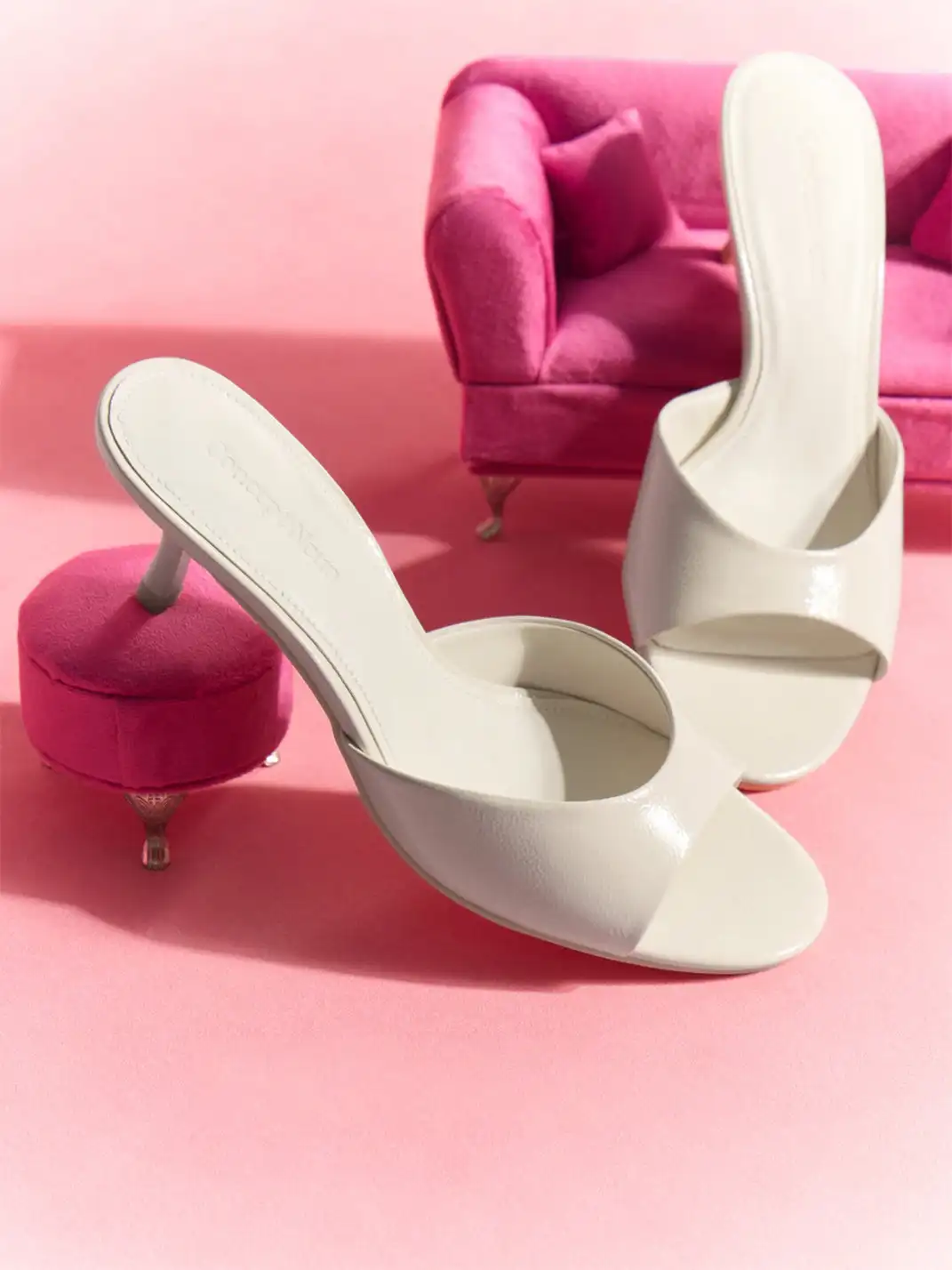 Concept Neun | Round Toe Kitten Heel High Heel Sandals