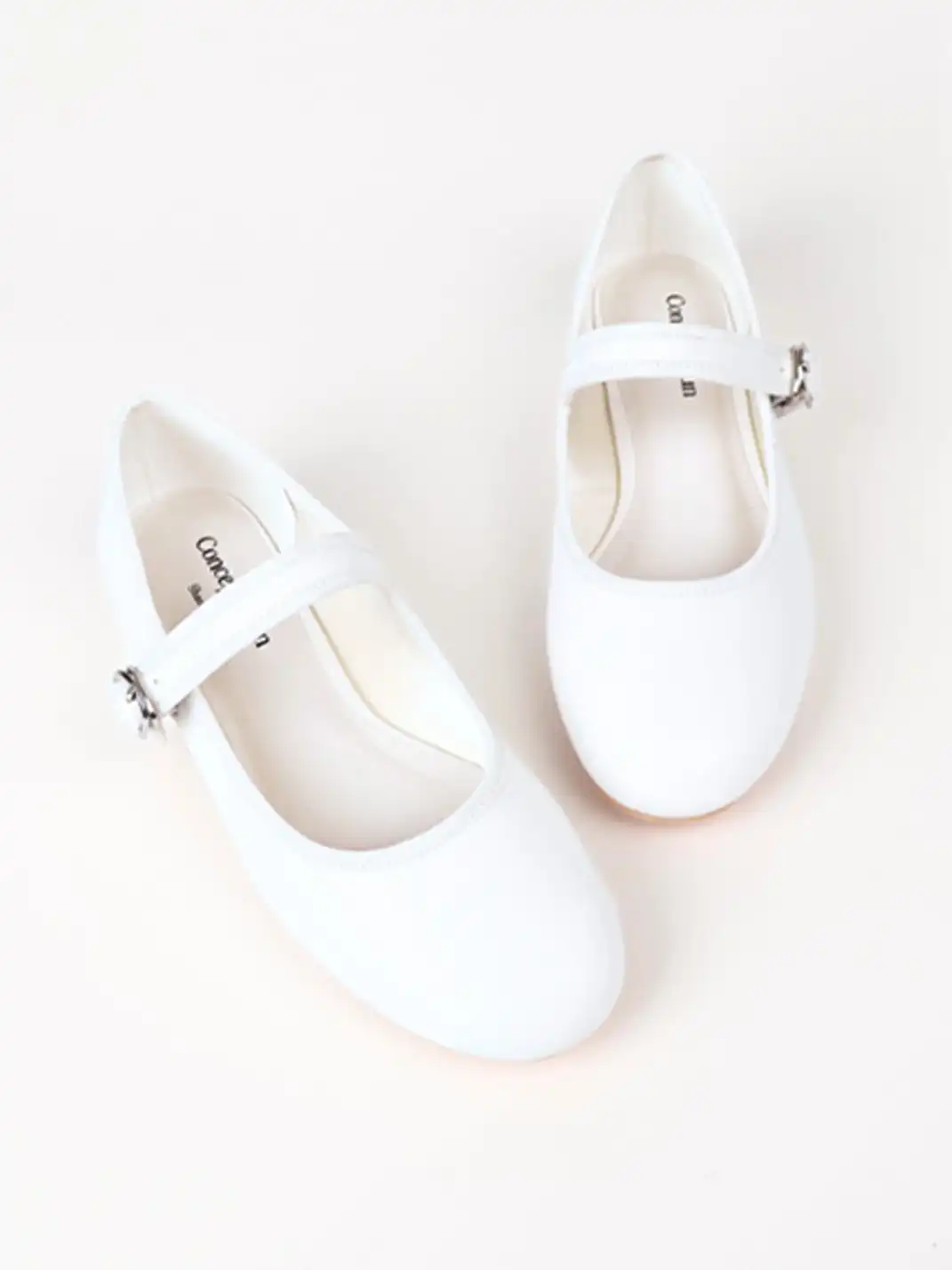 Concept Neun | Round Toe Soft Mary Jane Flat Shoes