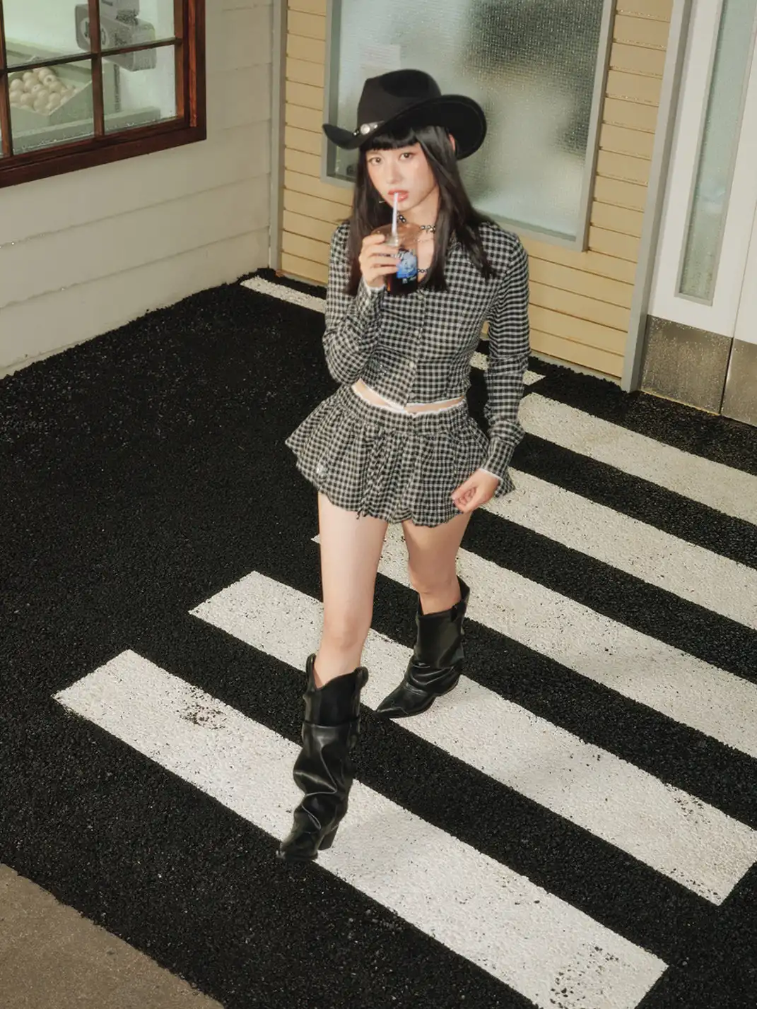 Concept Neun | Pointed Toe Western Slouchy High Boots