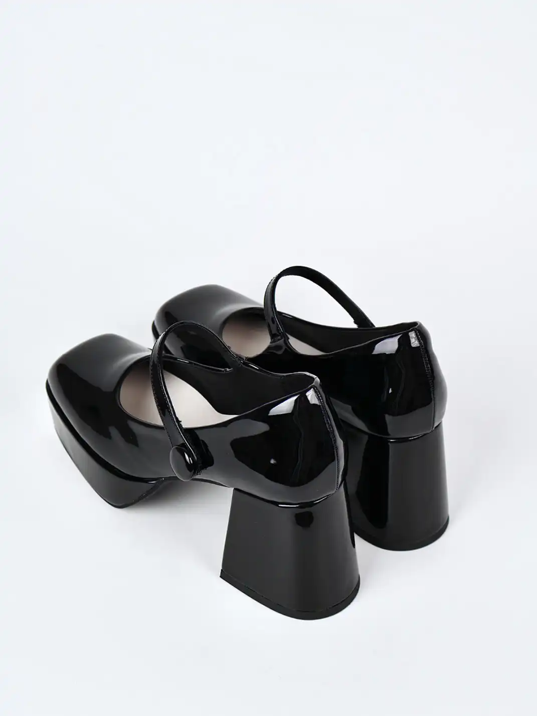 Concept Neun | Block Heel Square Toe Mary Jane Shoes