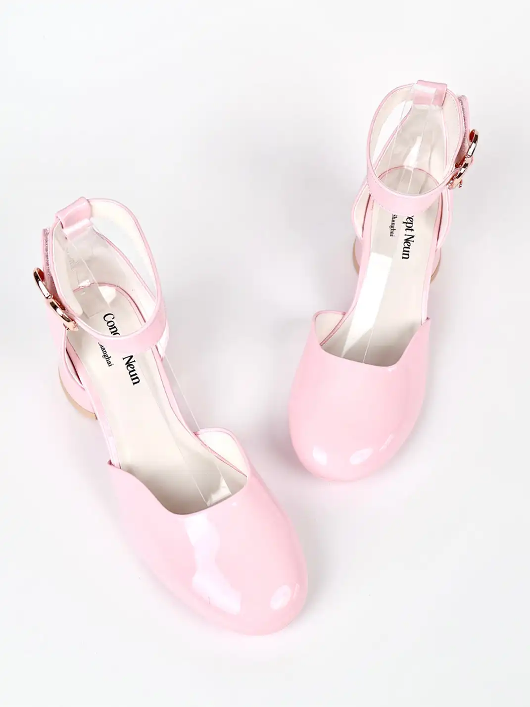 Concept Neun | Thick Block Heel Heart Pattern Mary Jane Shoes