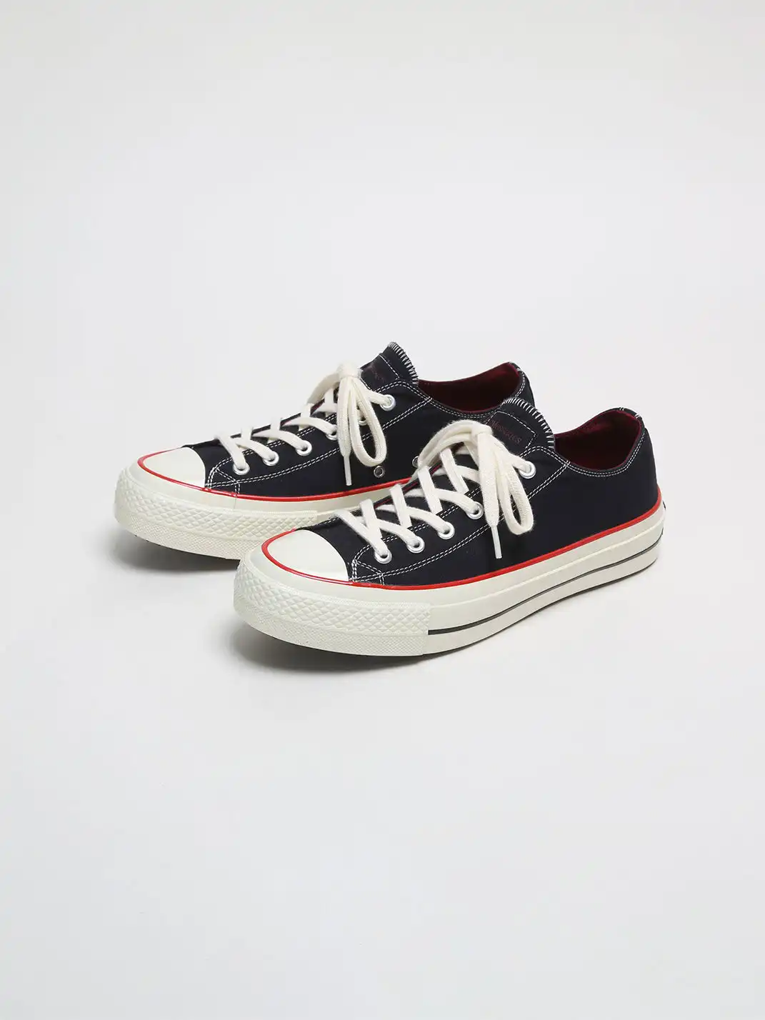 2Messages | Low-Top Vulcanized Casual Sports Platform Height-Increasing Canvas Shoes