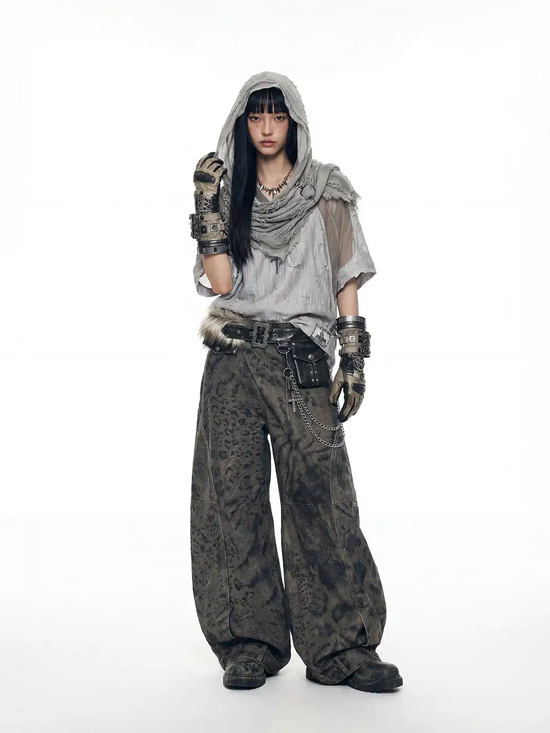 NOMANIAI | Deconstructed Multi-material Spliced Destroyed T-shirt