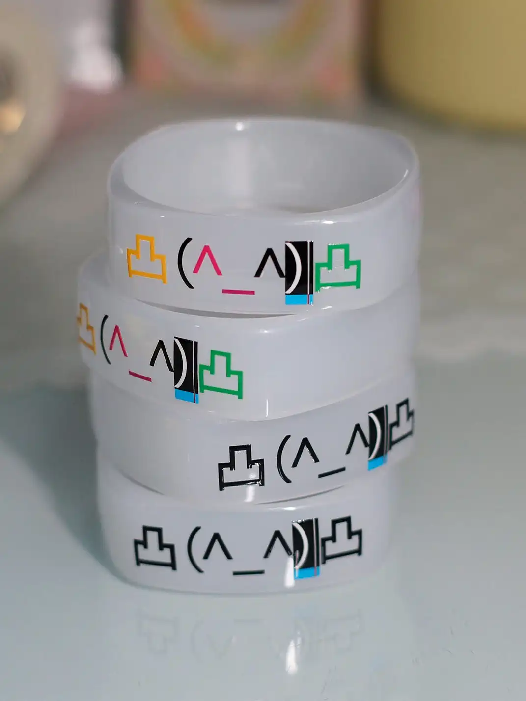 Osw | Resin Polka Dot Pattern Square Bangle