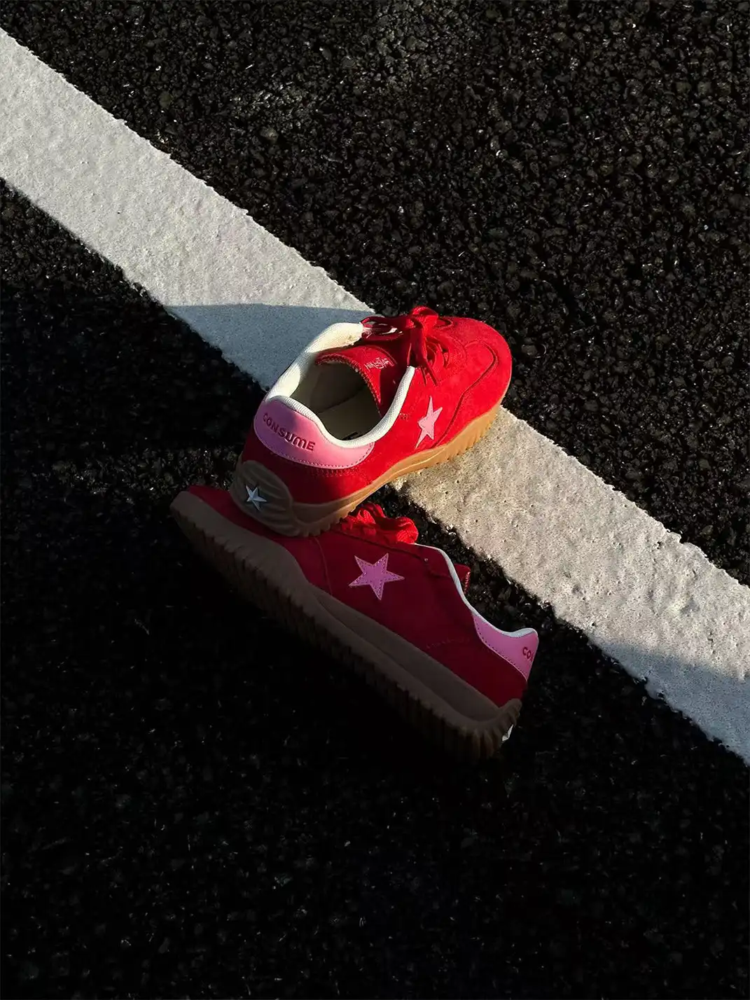 joasll | Suede Star-Embroidered Casual Sneakers-Red