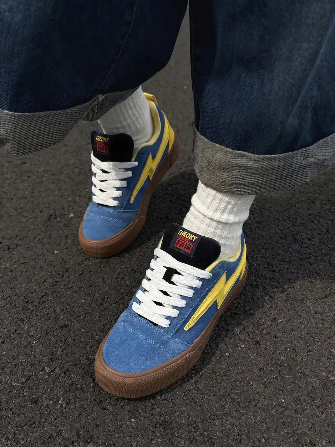 joasll | Dopamine Afro Embroidery Skate Shoes