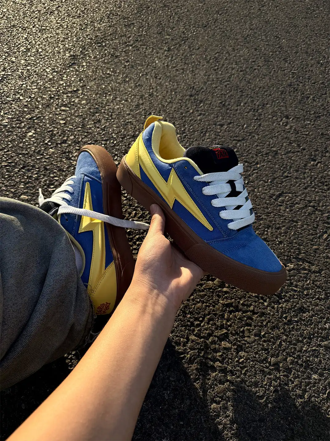 joasll | Dopamine Afro Embroidery Skate Shoes