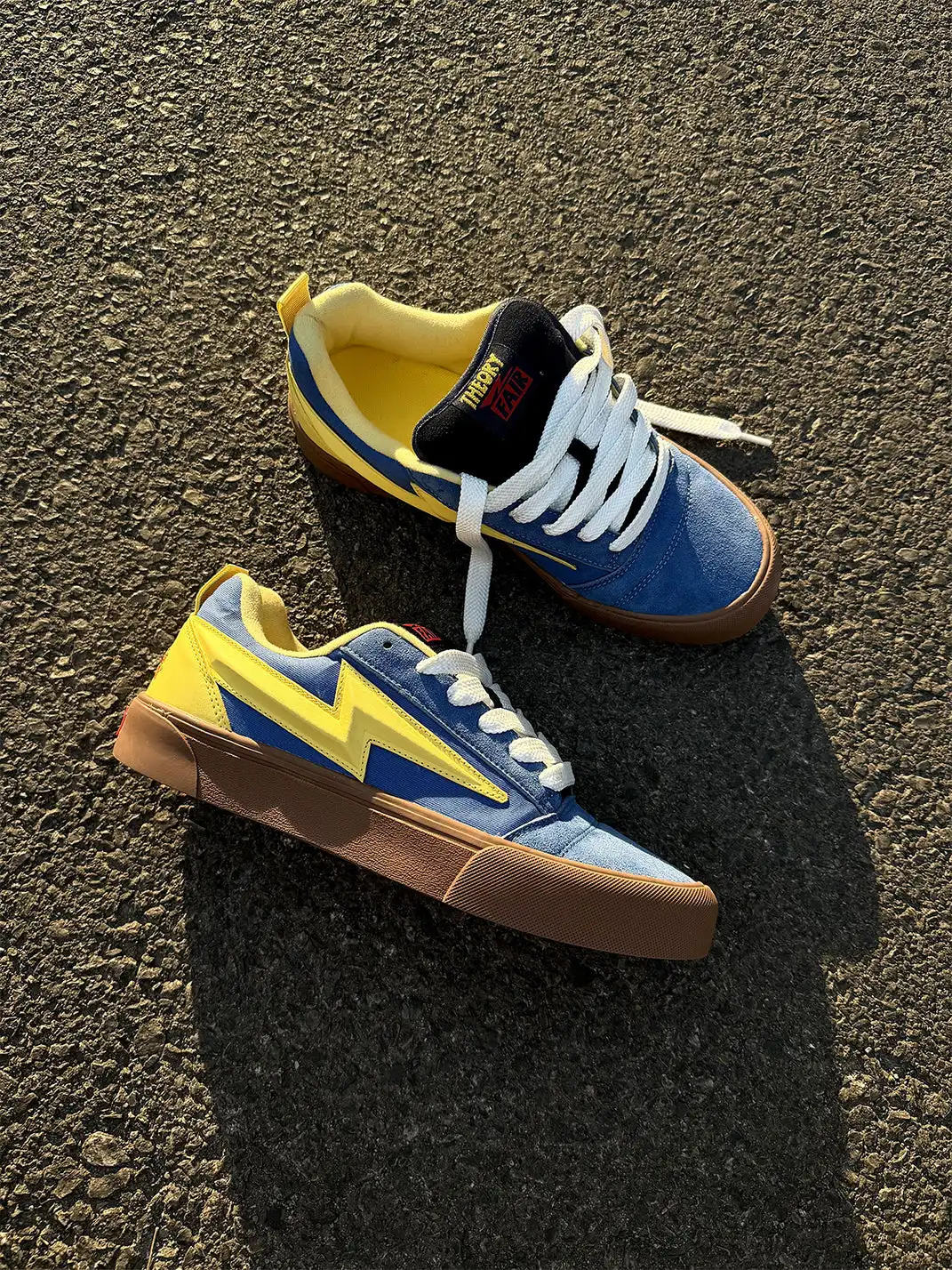 joasll | Dopamine Afro Embroidery Skate Shoes