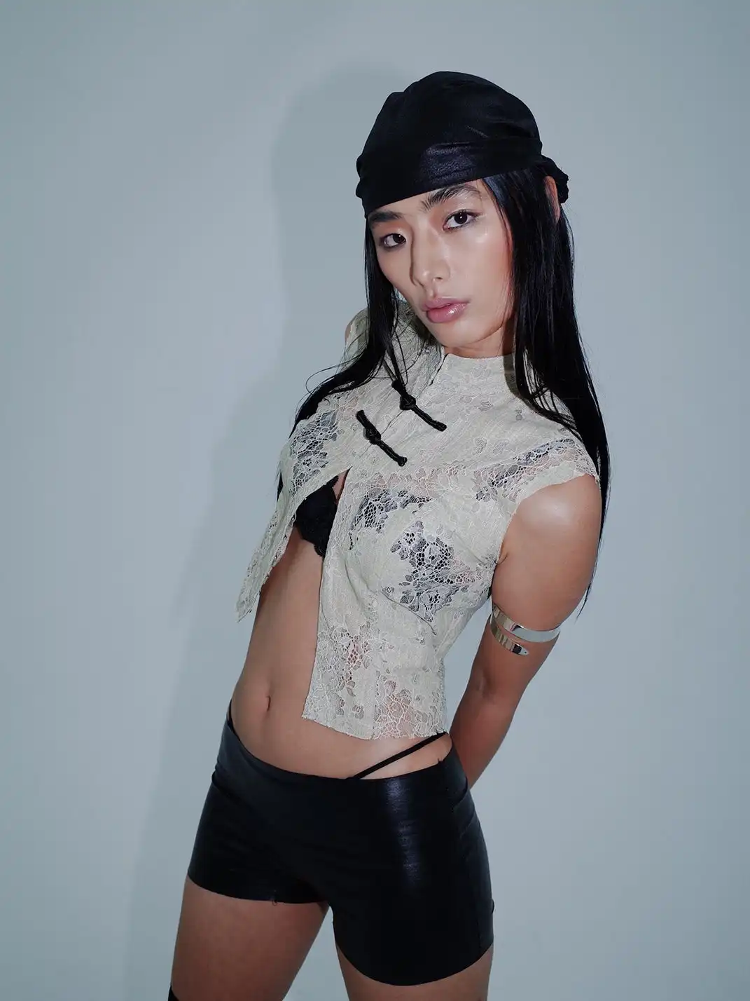 KISSKISSKIKI | Lace Hollow Out Stand Collar Waistcoat Top