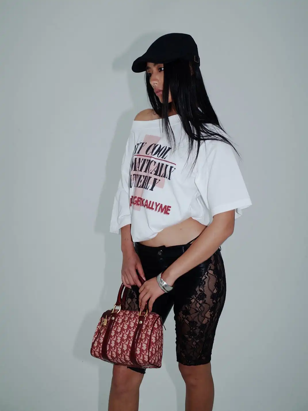 KISSKISSKIKI | Adjustable Off-Shoulder T-Shirt