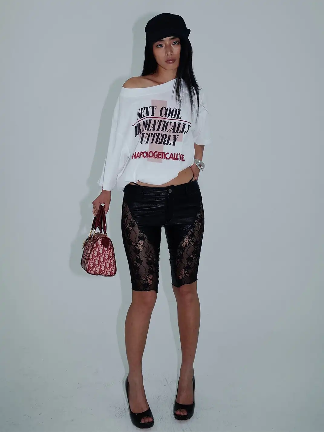 KISSKISSKIKI | Adjustable Off-Shoulder T-Shirt