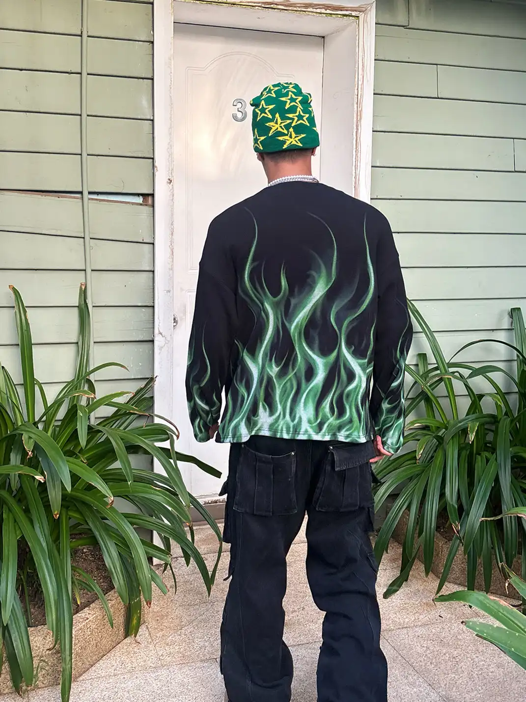 SOFRSH | Flame Printed Crew Neck Sweatshirt