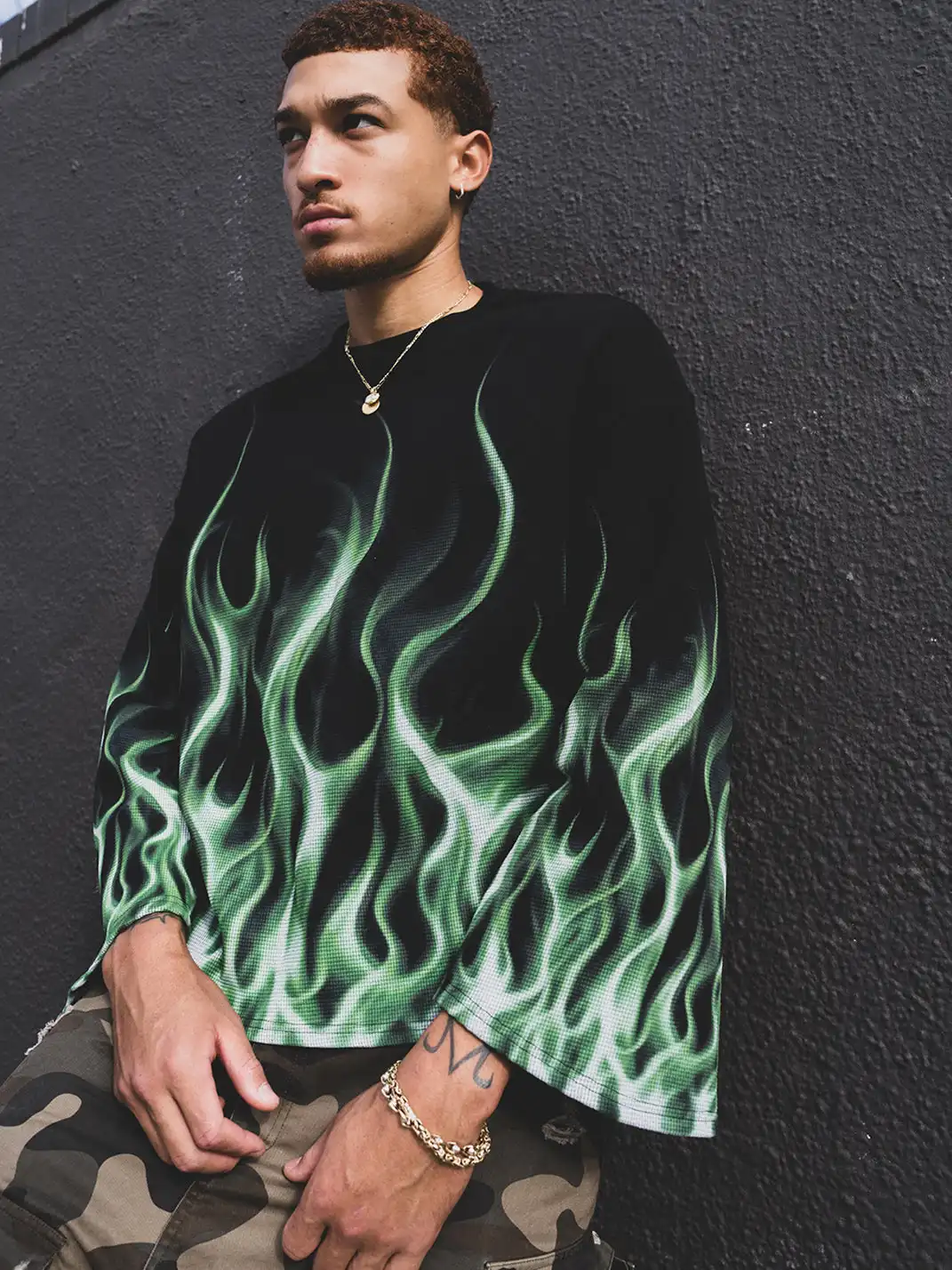 SOFRSH | Flame Printed Crew Neck Sweatshirt