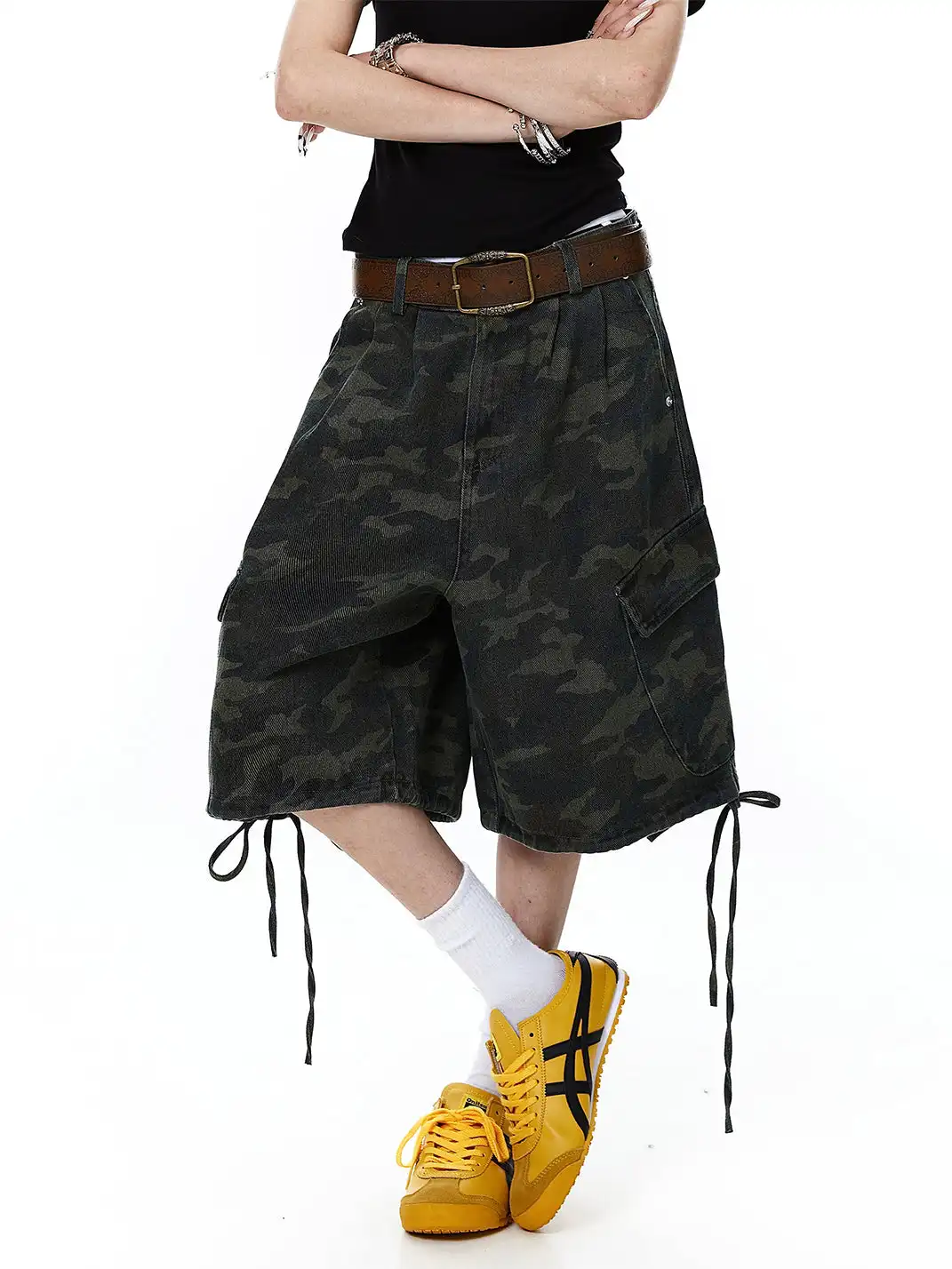BLACKLISTS | Drawstring Multi-pocket Letter Camouflage Shorts