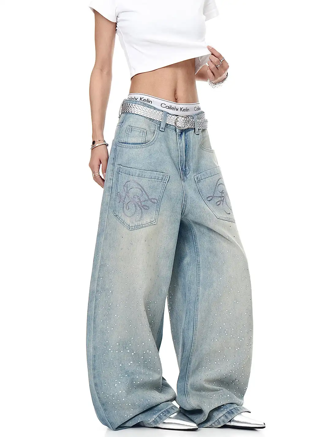 BLACKLISTS | Retro Rhinestone Star Straight Jeans