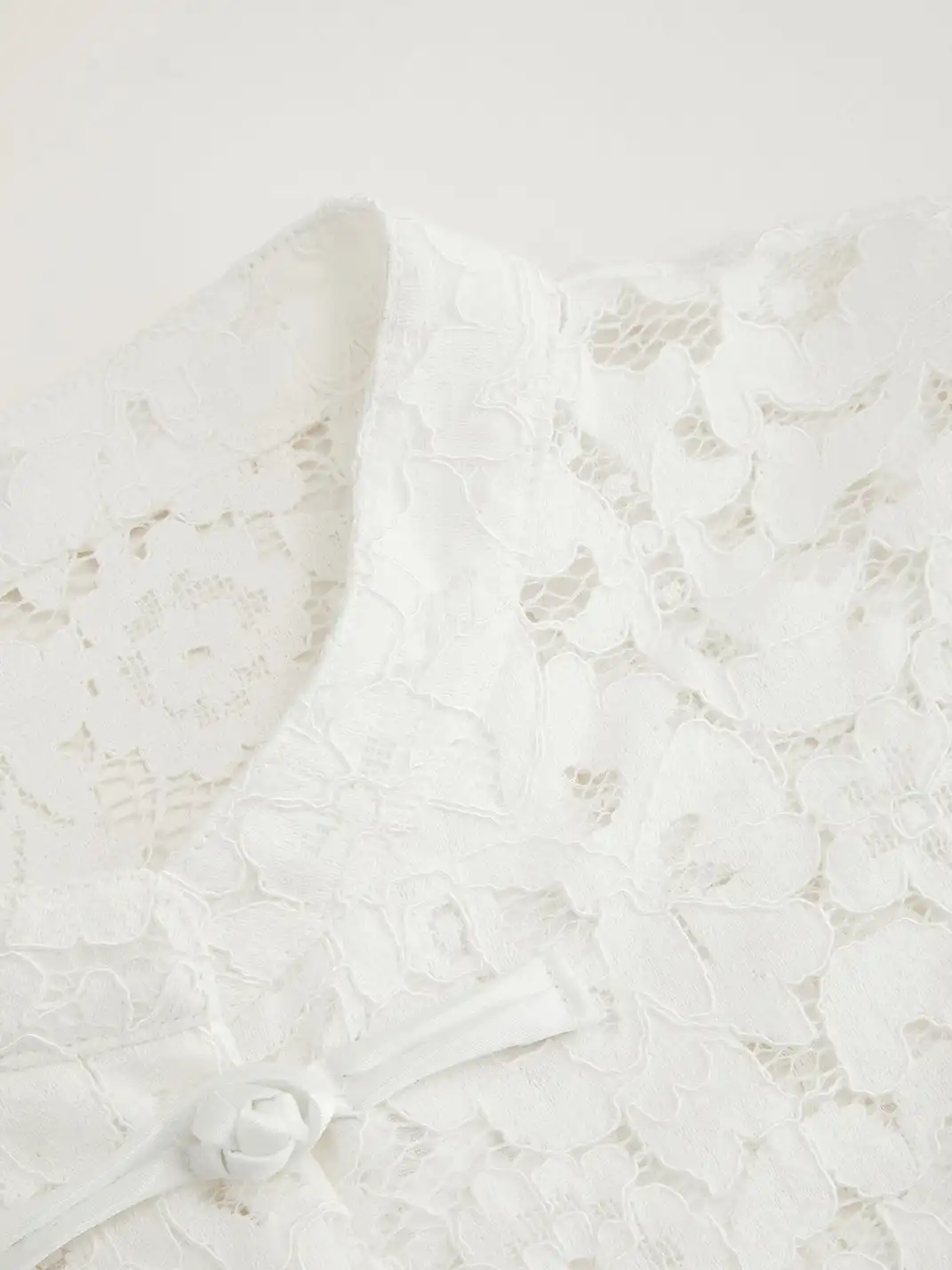 CIDER | Lace Lapel Hollow Out Split Hem Top