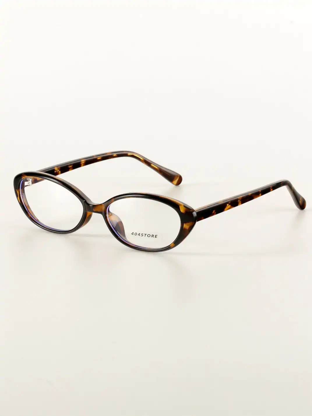 404 | Slightly Upturned Cat Eye Glasses