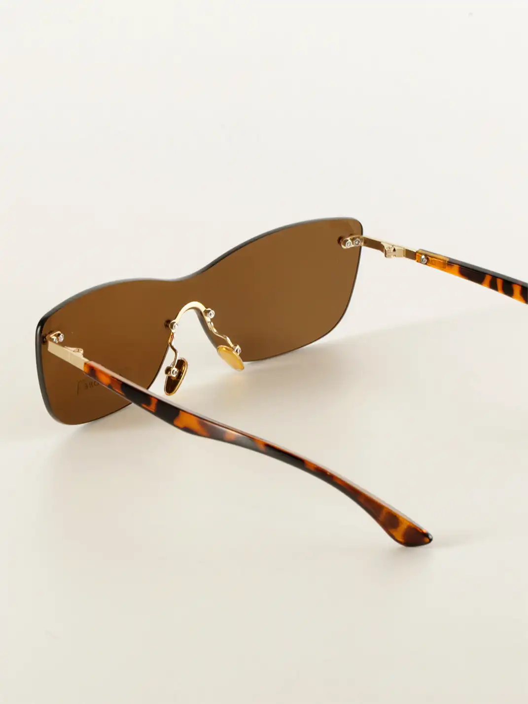 404 | Frameless Avant-Garde Sports Sunglasses