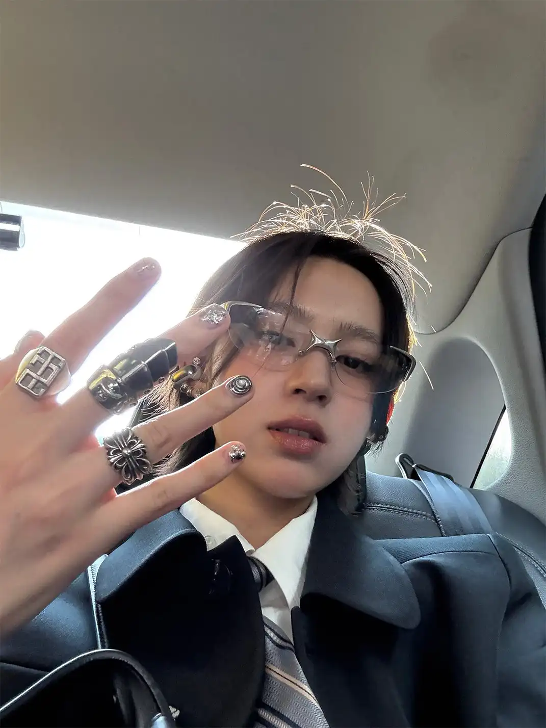 404 | Y2K Frameless Metal Glasses
