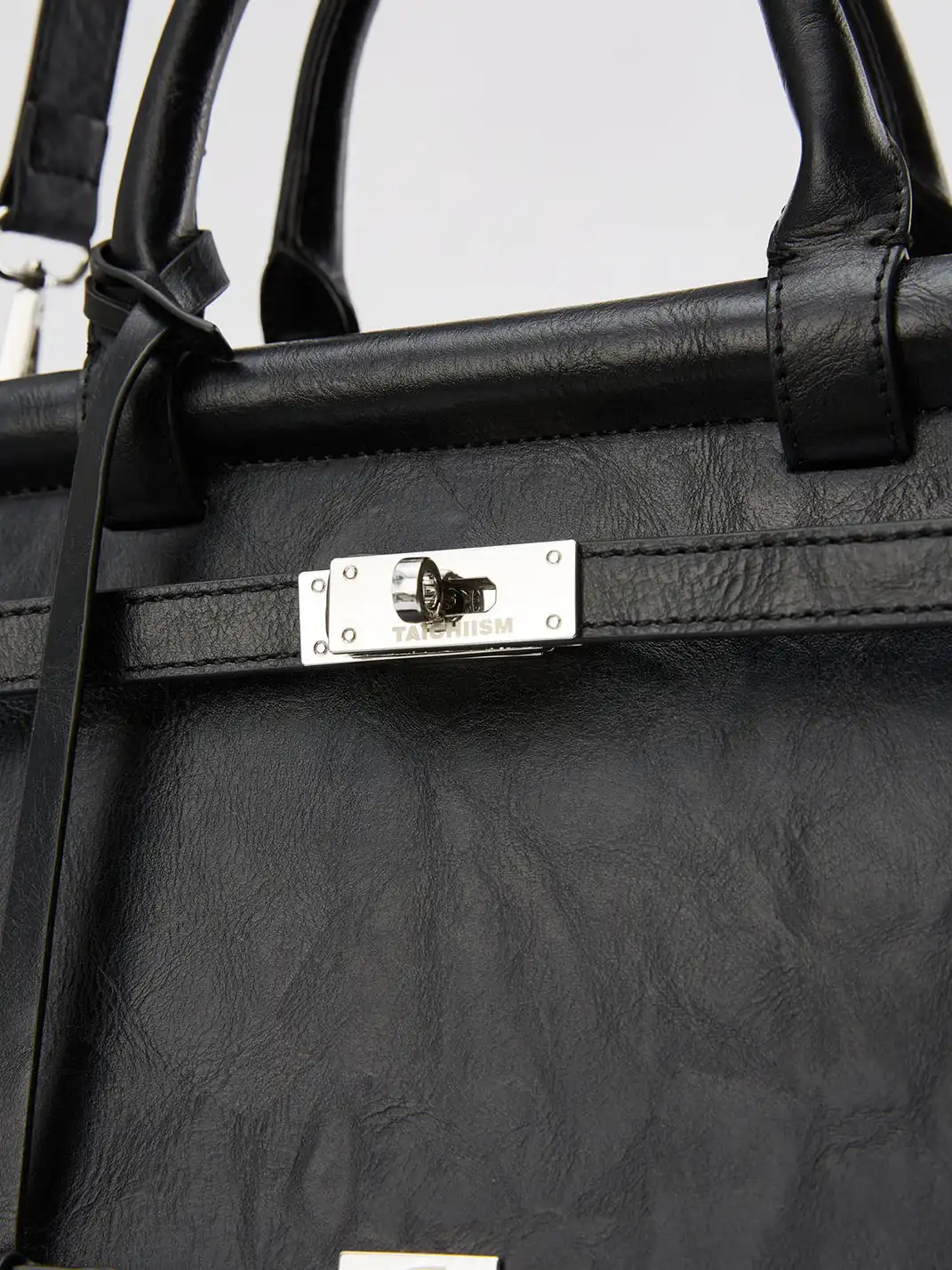TAICHIISM | Vintage Oil-Waxed Bell Bag