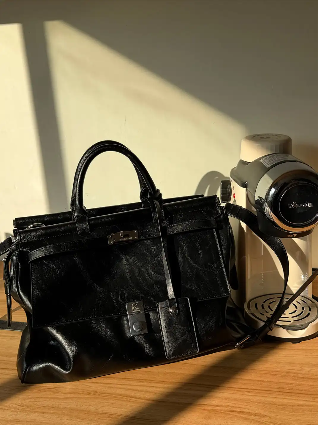TAICHIISM | Vintage Oil-Waxed Bell Bag