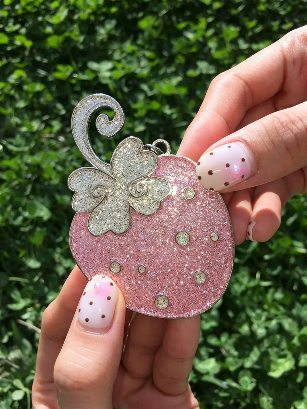 CRS | Shiny Strawberry Shaped Metal Necklace