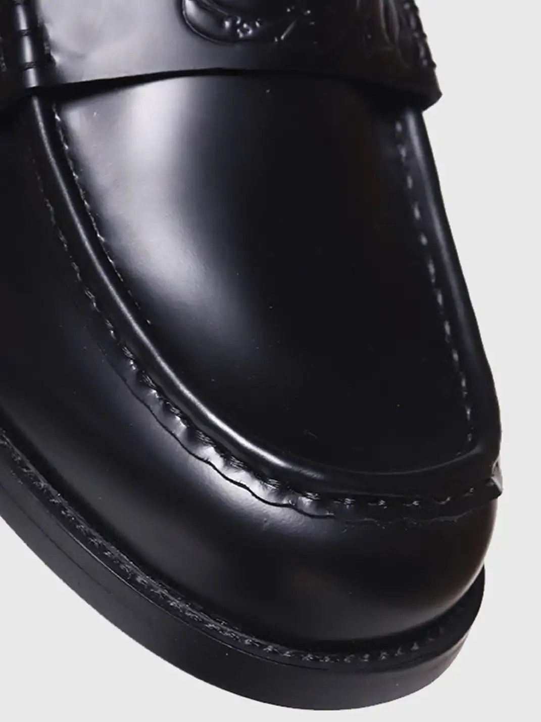 SHENLV | Embossed Cowhide Loafers