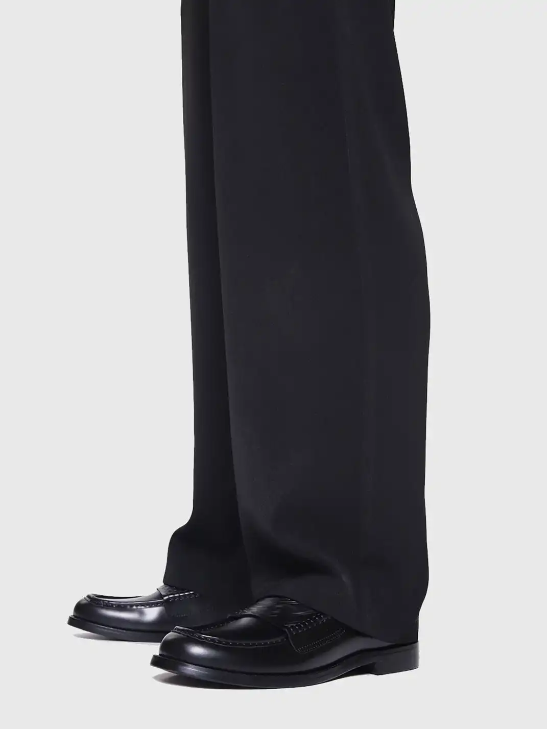 SHENLV | Embossed Cowhide Loafers