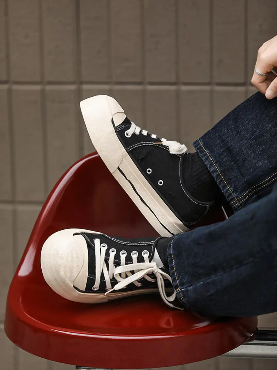 FxwzLee | Asymmetrical Upper Canvas Shoes