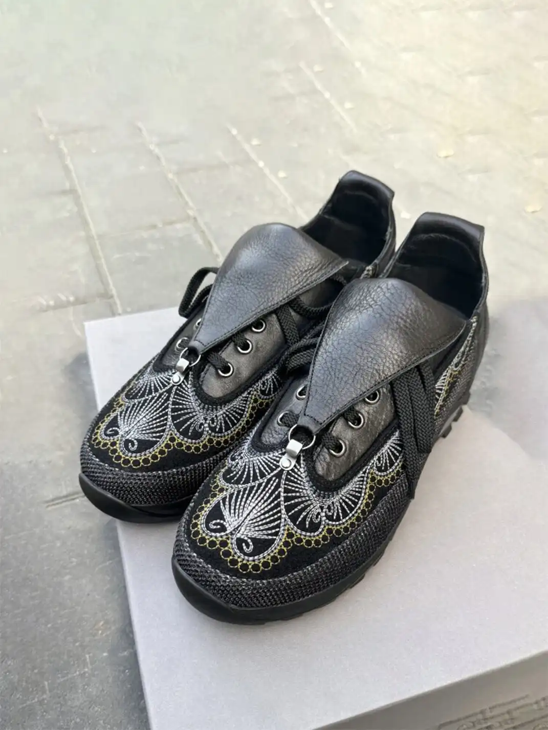 DLM | Carved Embroidery Platform Shoes