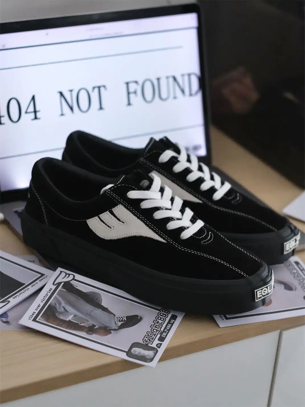 EQLZ | Black and White Color Block Suede Skate Shoes