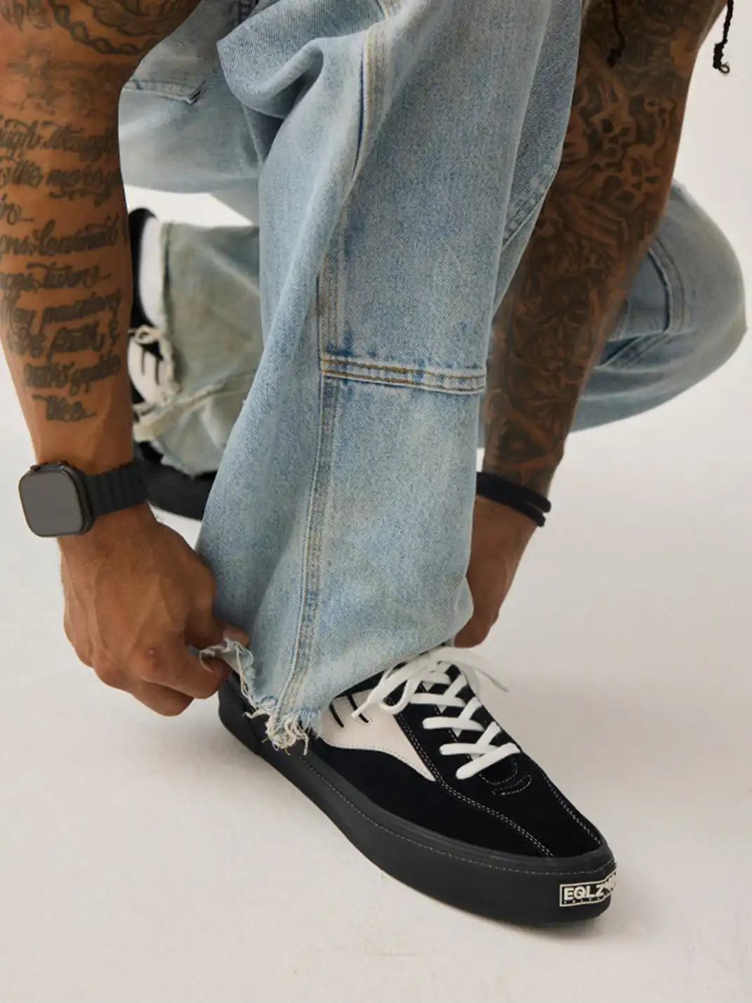 EQLZ | Black and White Color Block Suede Skate Shoes
