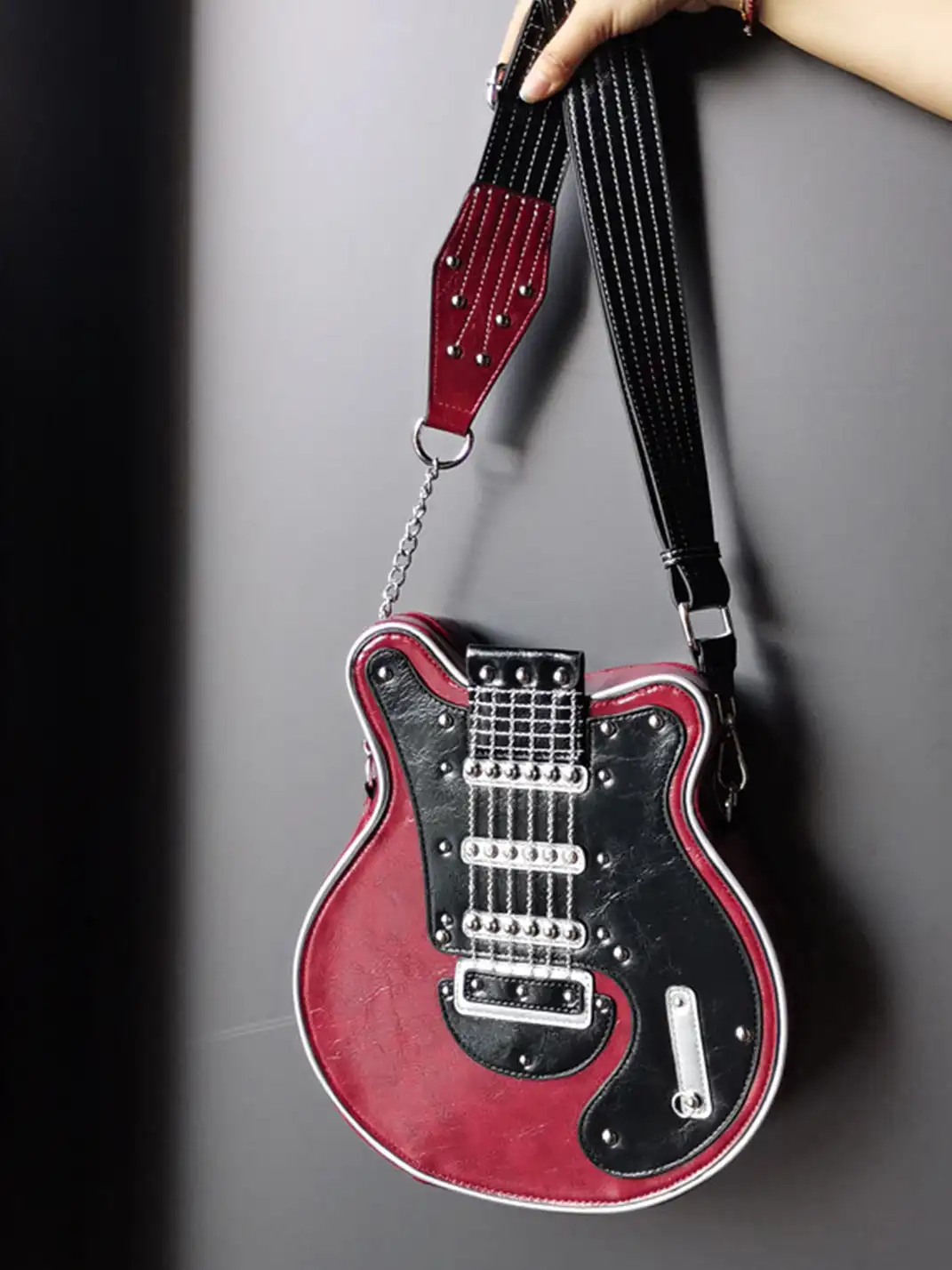 JARNO | Guitar-Shaped Crossbody Bag