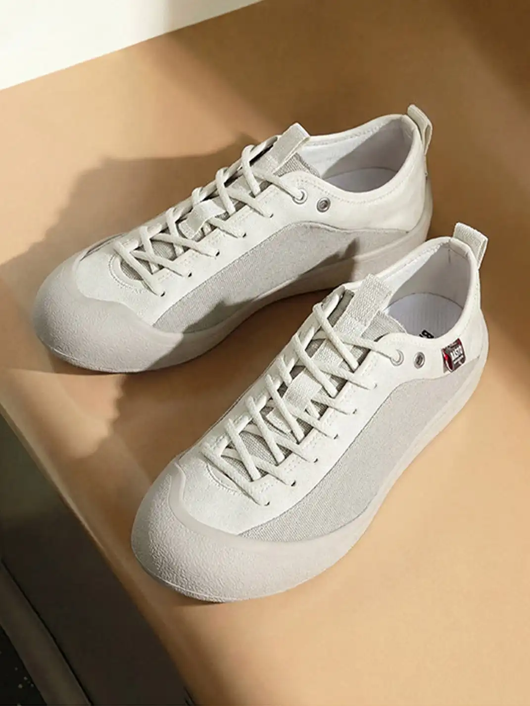 BASTO | Off-White Mesh & Canvas Low-Top Casual Sneakers