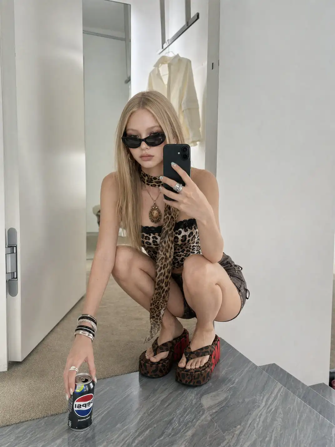 SMILEY | Suede Letter Print Platform Flip-flops-Brown