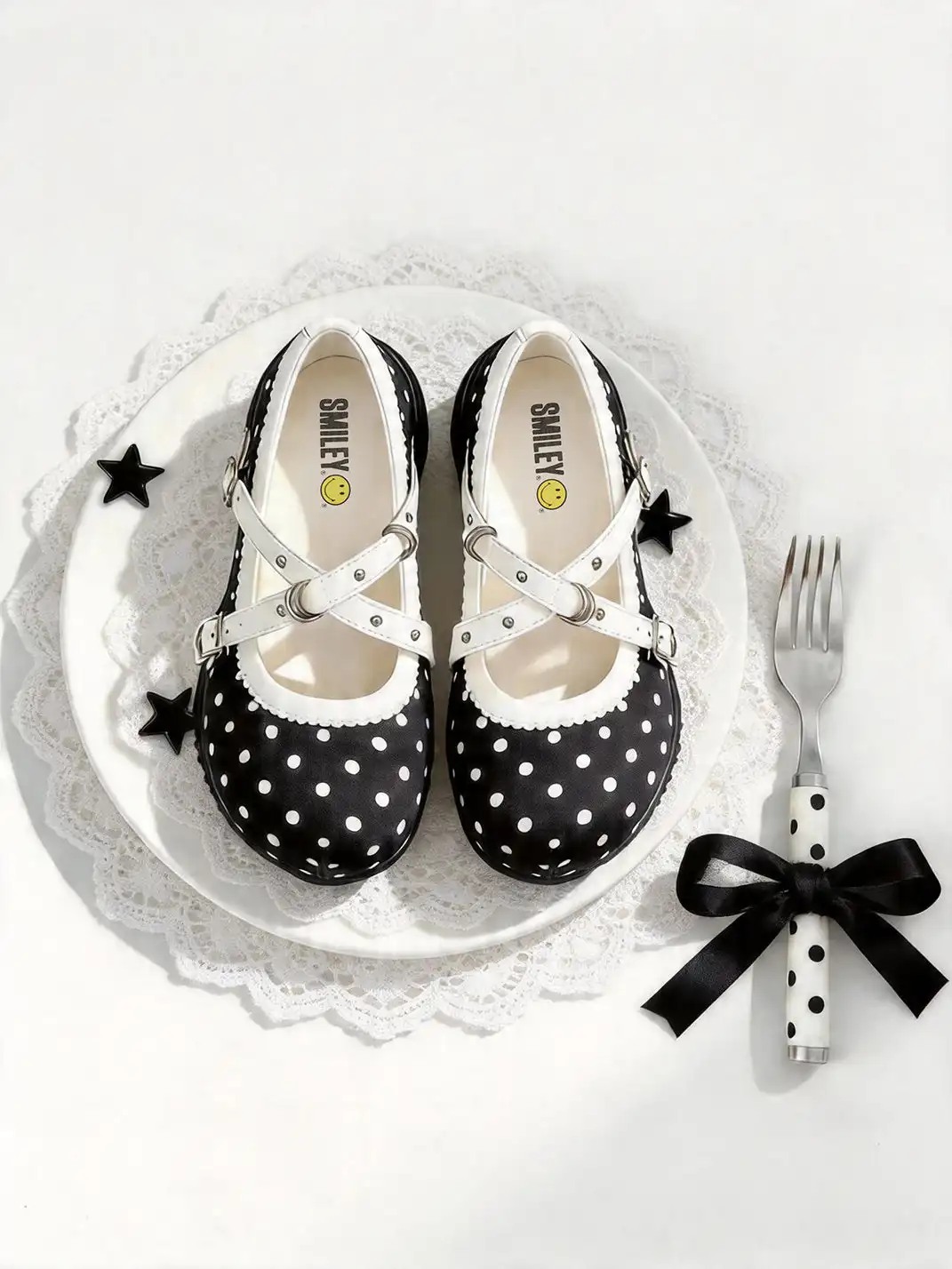 SMILEY | Polka Dot Double Strap Platform Mary Jane Sneakers-Black