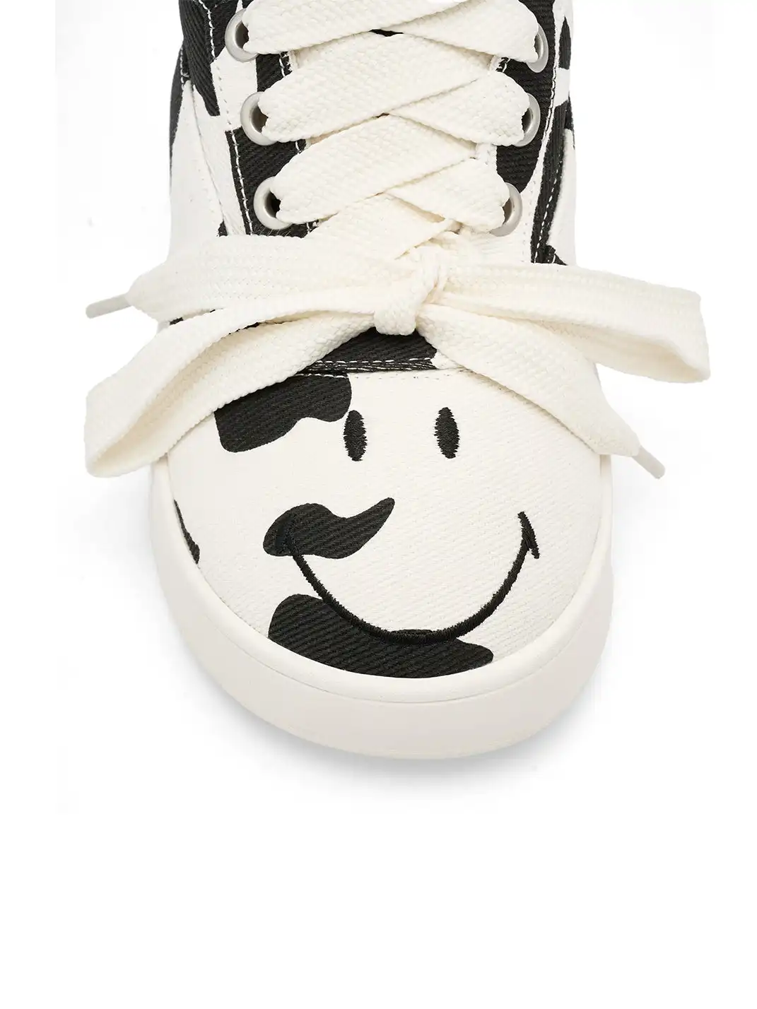 SMILEY | Cow Print White Platform Sneakers
