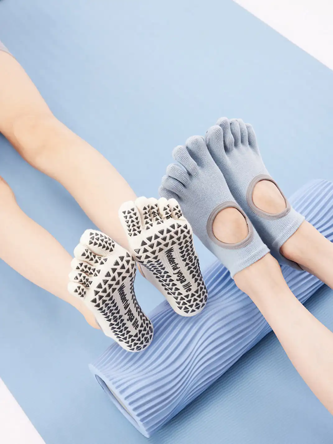 YANG MA | Yoga Five-toe Socks