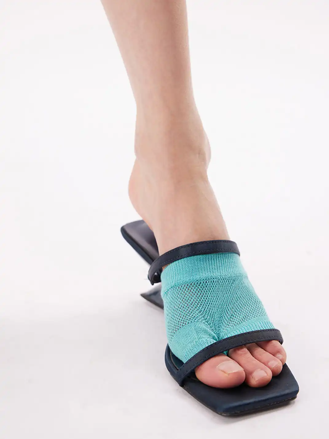 YANG MA | Flip-flop Socks