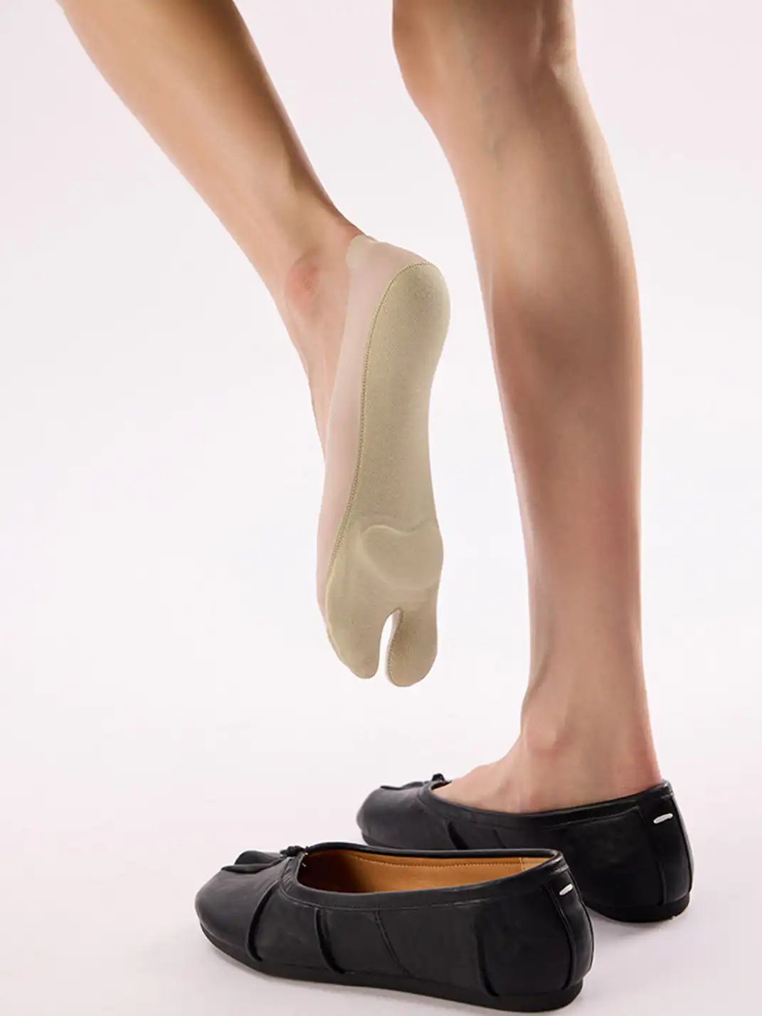 YANG MA | Cotton Split-toe Ankle Socks