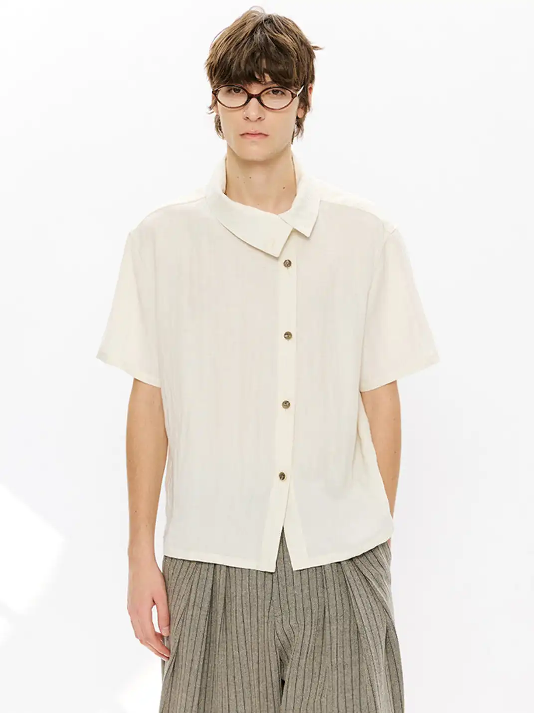 KREATE | Asymmetrical Placket Stand Collar Convertible Short Sleeve Shirt