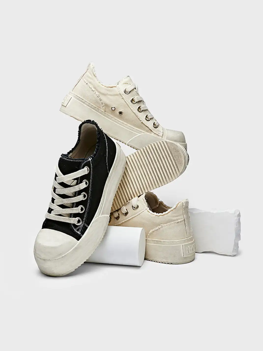 KREATE | Chunky Sole Two-Tone Washed Canvas Sneakers