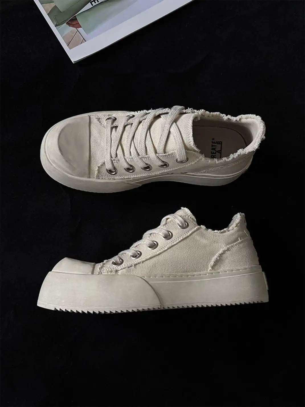 KREATE | Chunky Sole Two-Tone Washed Canvas Sneakers