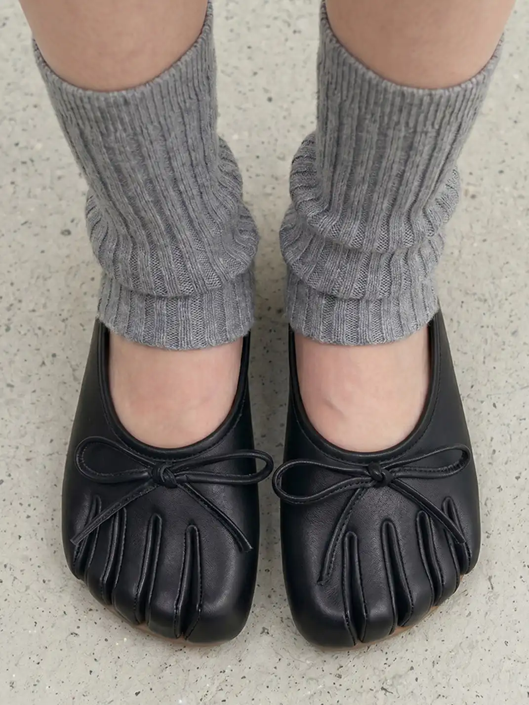 Littlegood | Vintage Closed Toe Split-Toe Flat Slippers