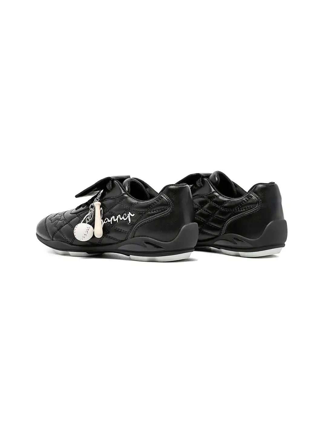 C.BANNER | Flip-Top Tongue Low-Top Sneakers