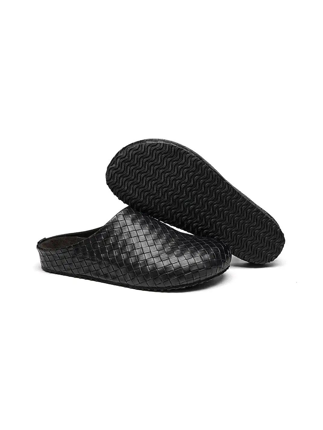 C.banner | Black Woven Closed-Toe Mule Slippers