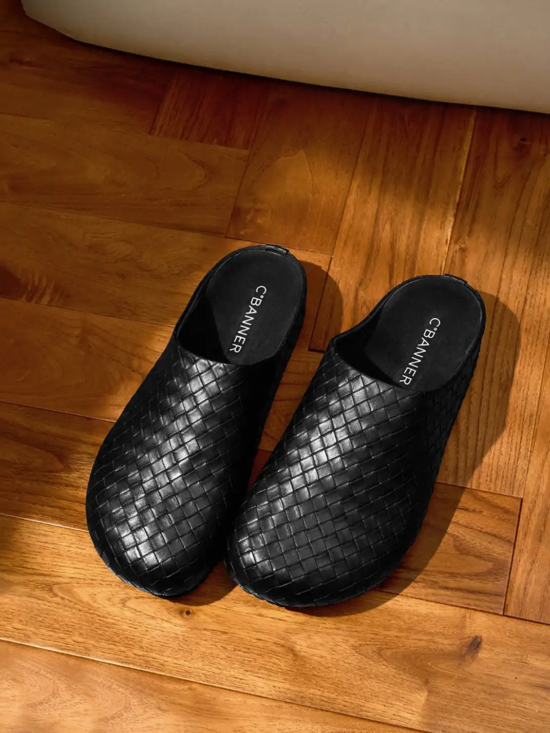 C.banner | Black Woven Closed-Toe Mule Slippers