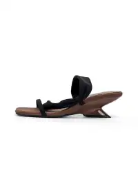 EBLAN | Toe-Loop Asymmetric Strap Sandals With Sculptural Heel