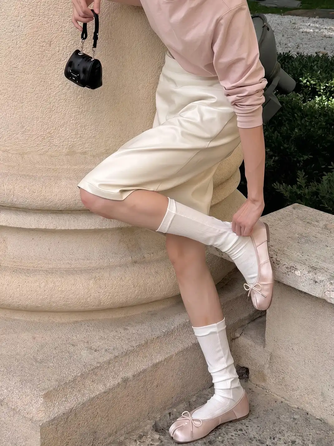 EBLAN | Split-Toe Tabi Ballet Flats-White
